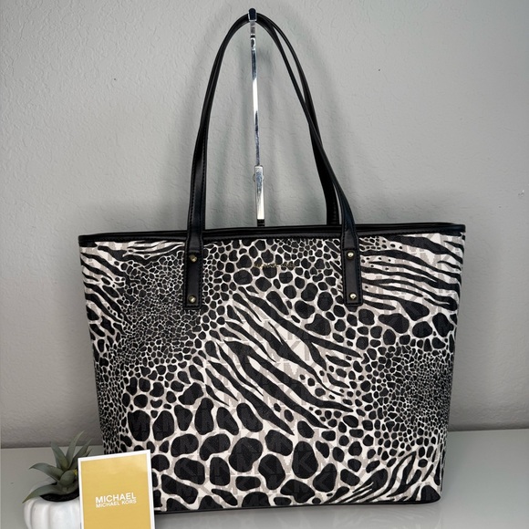 Michael Kors Carter Large Open Tote Shoulder Bag MK Zebra Print Black Multi - Picture 1 of 9